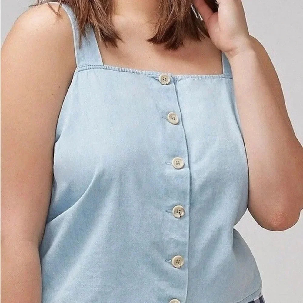 Lane Bryant | Denim Blue Button Down Sleeveless Crop Blouse Plus Size 22